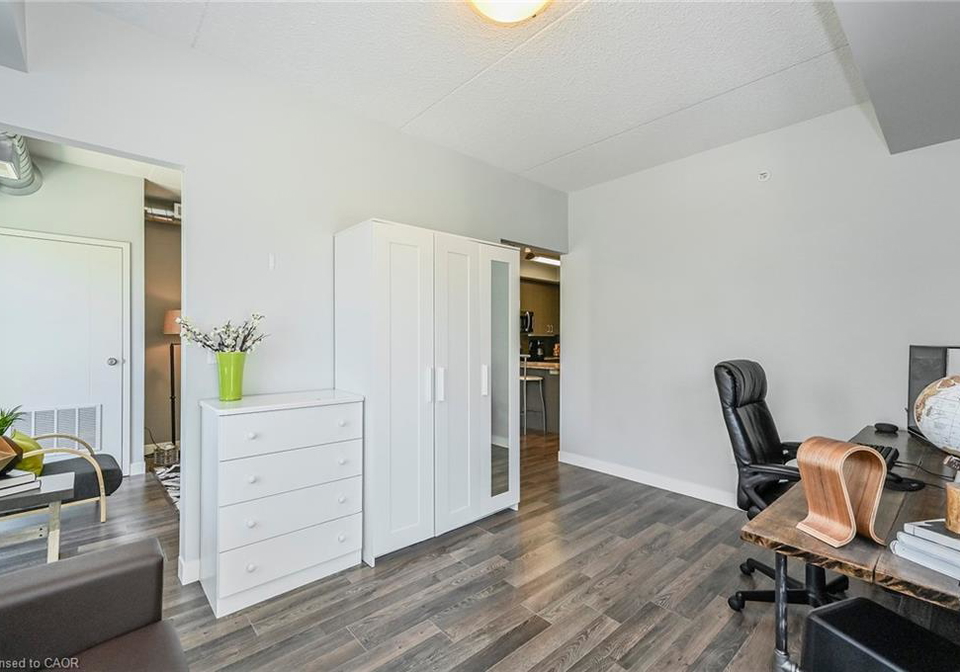 62-balsam-street-waterloo-ontario-40786501