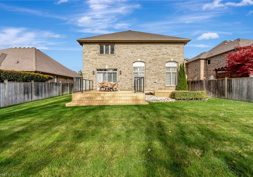 31-pioneer-tower-crescent-kitchener-ontario-40786601
