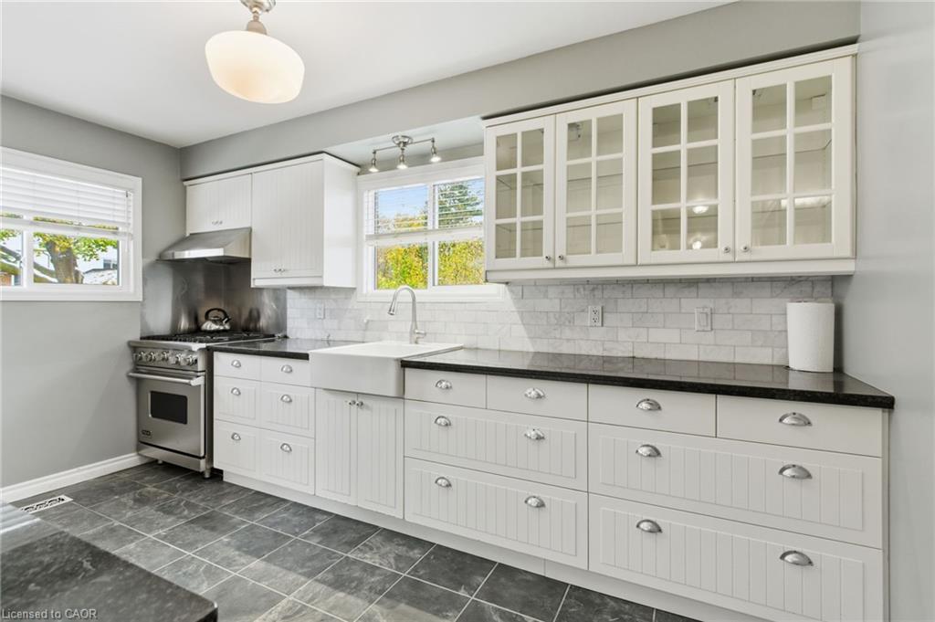 12-cecilia-court-hamilton-ontario-40786713