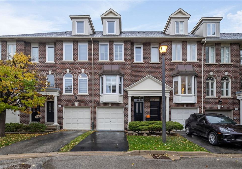38a-mendota-road-toronto-ontario-40786775