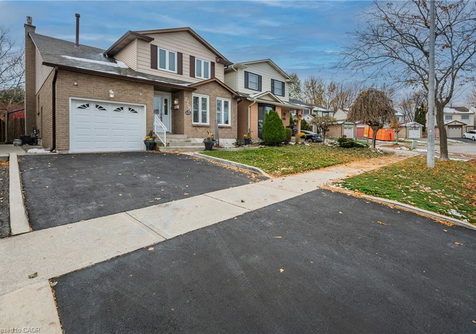 2209-leominster-drive-burlington-ontario-40786840
