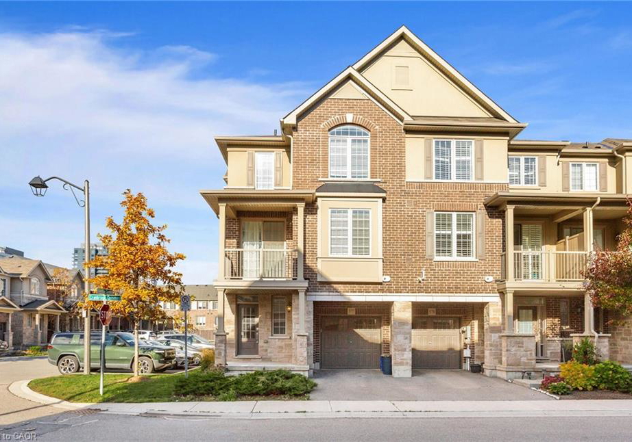 377-cranbrook-common-oakville-ontario-40786877
