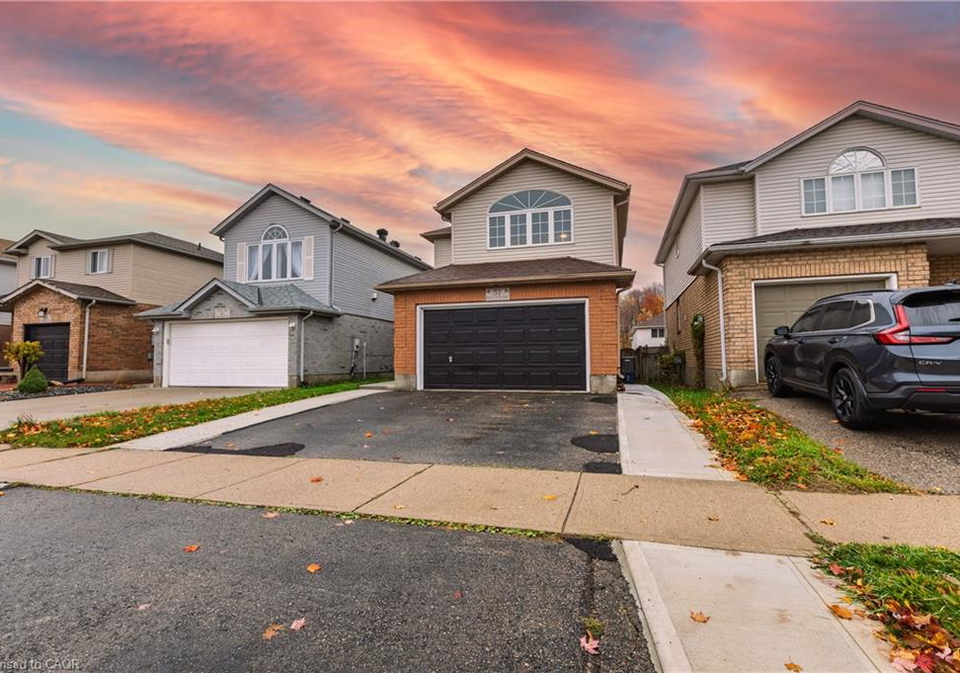 57-bush-clover-crescent-kitchener-ontario-40786891