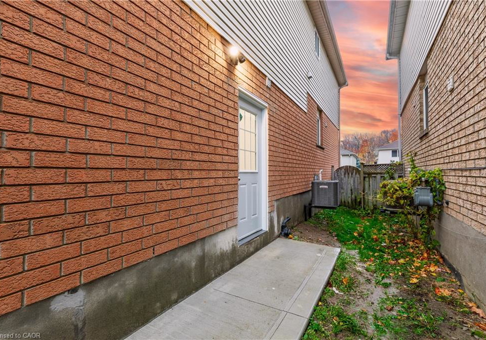 57-bush-clover-crescent-kitchener-ontario-40786891