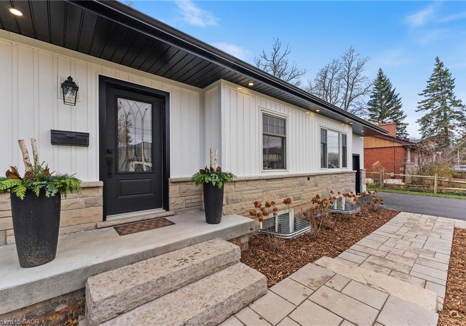 46-roselawn-avenue-ancaster-ontario-40786995