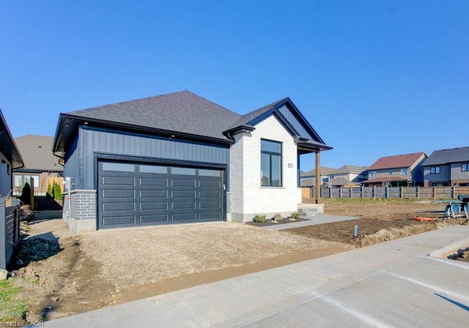 80-south-parkwood-boulevard-elmira-ontario-40787065