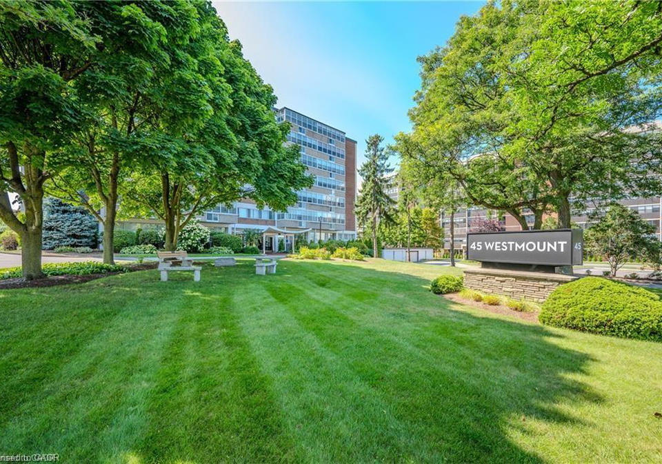 45-westmount-street-waterloo-ontario-40787108