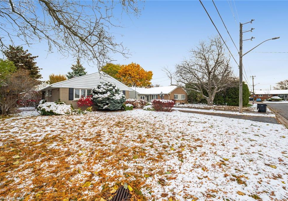 25-sora-drive-mississauga-ontario-40787160