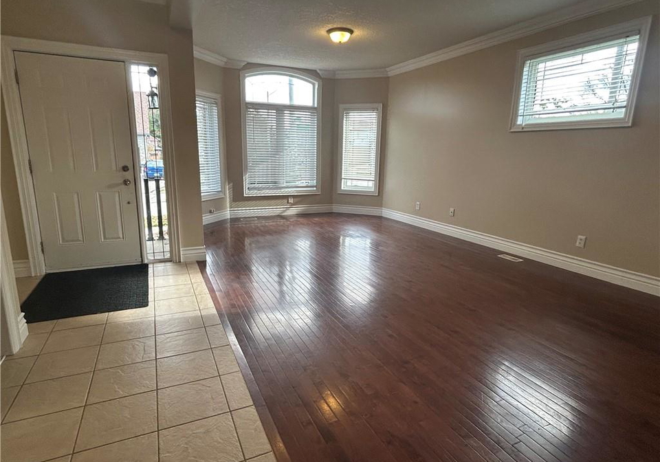 3-booty-lane-cambridge-ontario-40787227