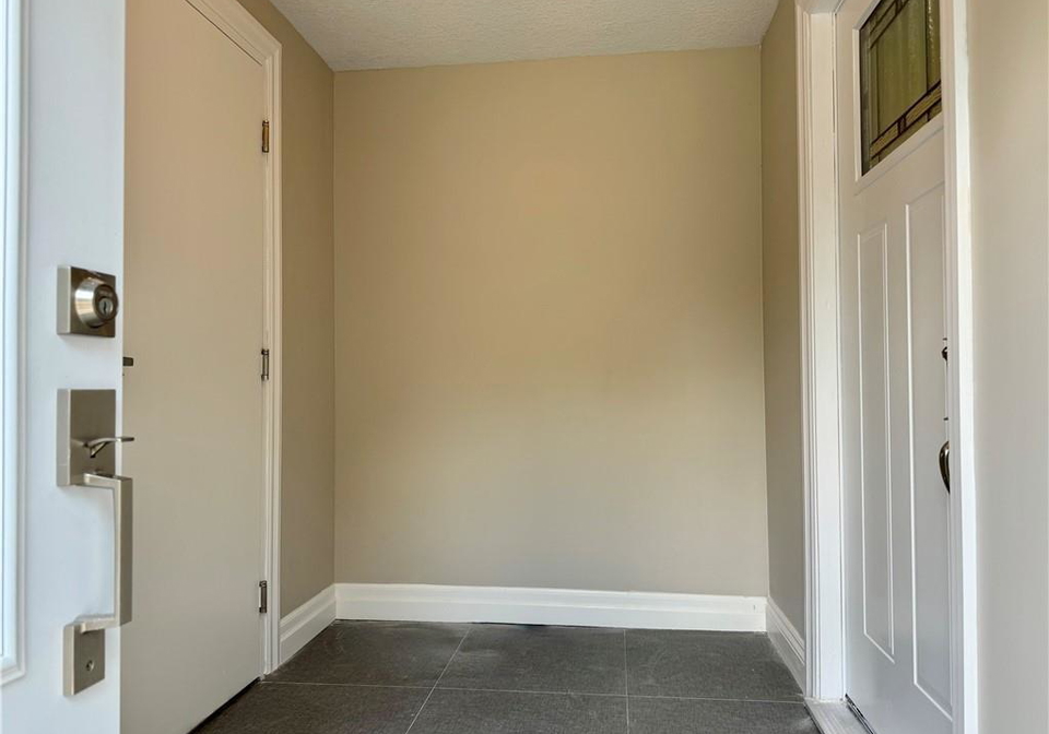300-sims-estate-drive-kitchener-ontario-40787228