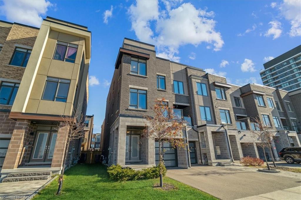 84-salterton-circle-maple-ontario-40787261