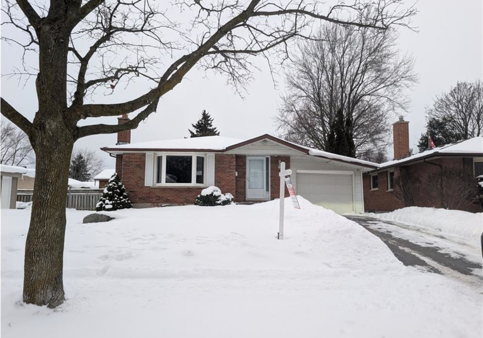 58-selkirk-drive-kitchener-ontario-40787325