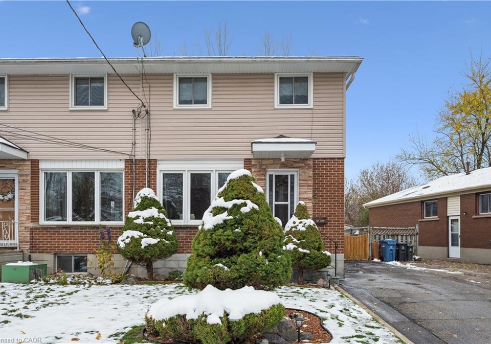 46-montana-road-guelph-ontario-40787356