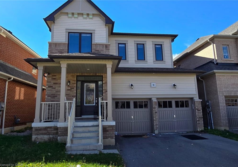 18-albert-christie-street-bowmanville-ontario-40787362