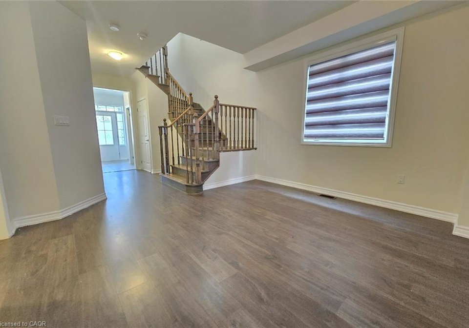 18-albert-christie-street-bowmanville-ontario-40787362