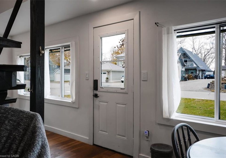 155-cedar-drive-turkey-point-ontario-40787409