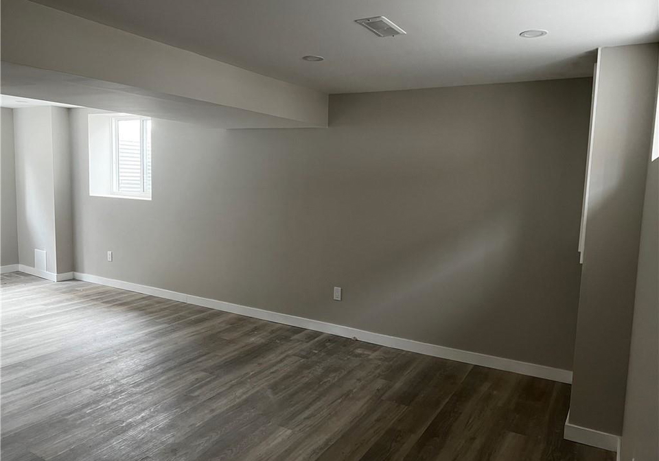 7-welbourn-drive-hamilton-ontario-40787477