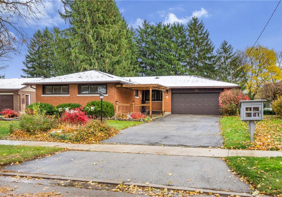 21-cyprus-drive-kitchener-ontario-40787572