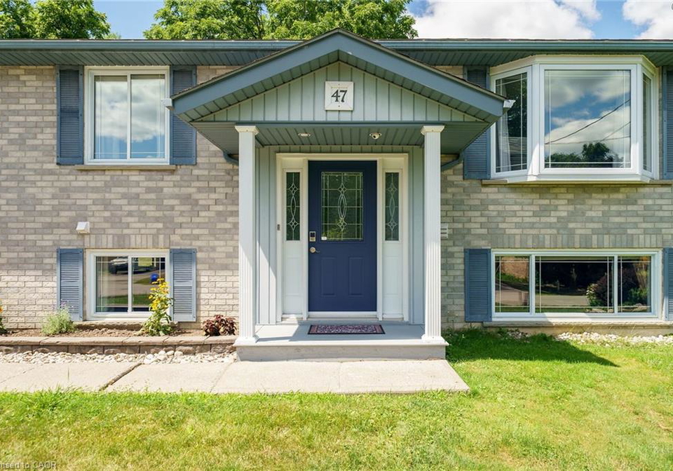 47-winnett-street-n-cayuga-ontario-40787637