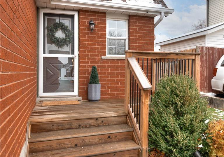 156-northview-heights-drive-cambridge-ontario-40787667