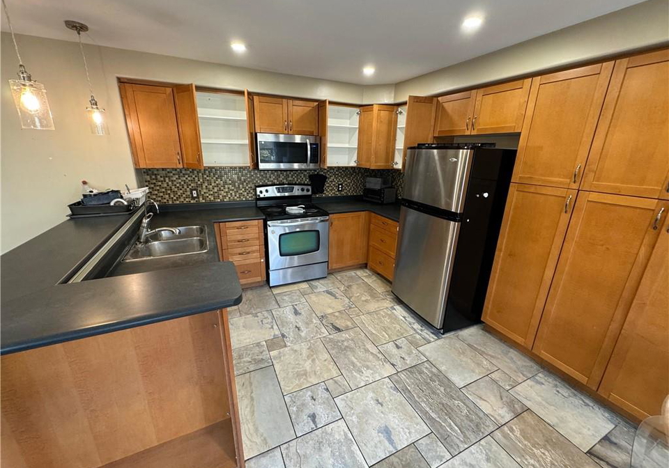 197-coulthard-boulevard-cambridge-ontario-40787702