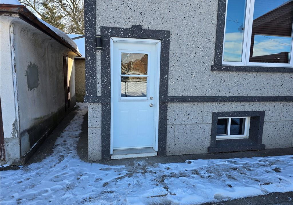 318-erie-avenue-brantford-ontario-40787772