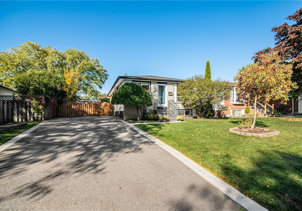 128-moxley-drive-hamilton-ontario-40787773