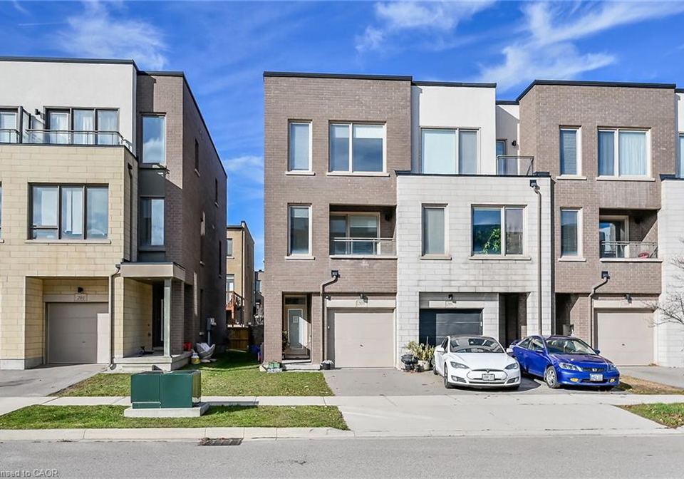 205-sabina-drive-oakville-ontario-40787790