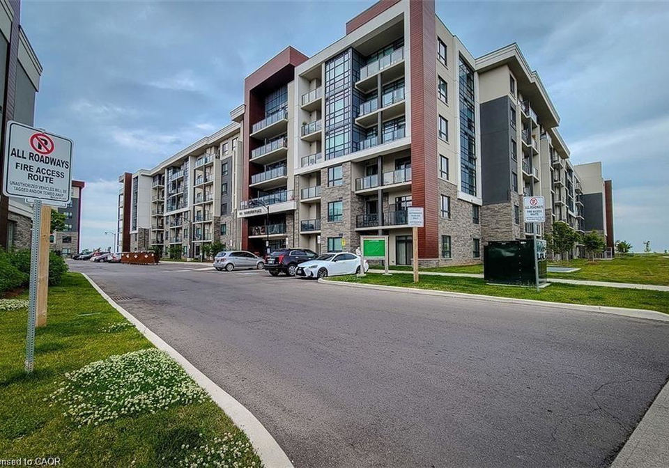 101-shoreview-place-hamilton-ontario-40787812