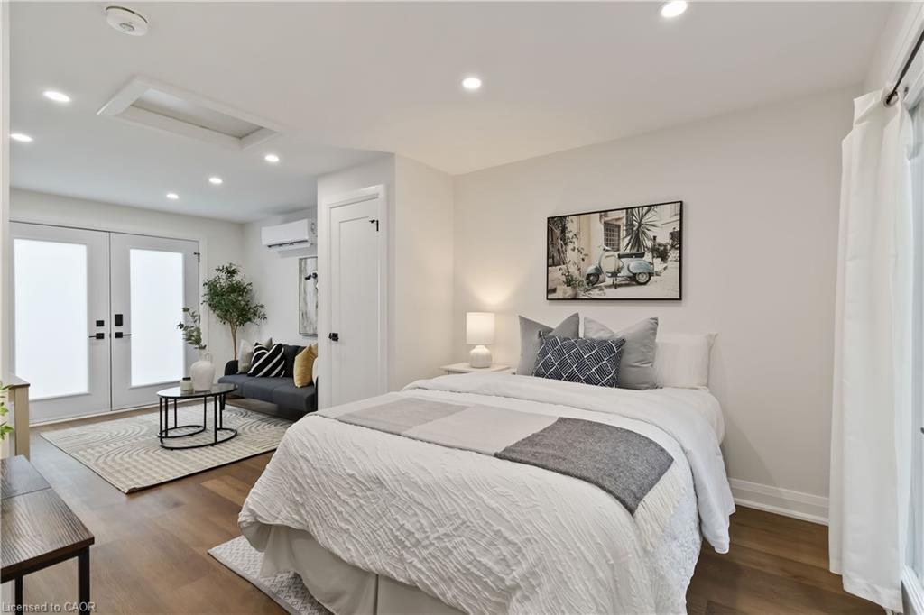 1332-majestic-drive-burlington-ontario-40787872