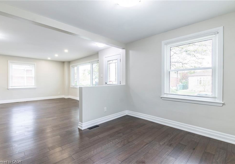47-west-4th-street-hamilton-ontario-40787925