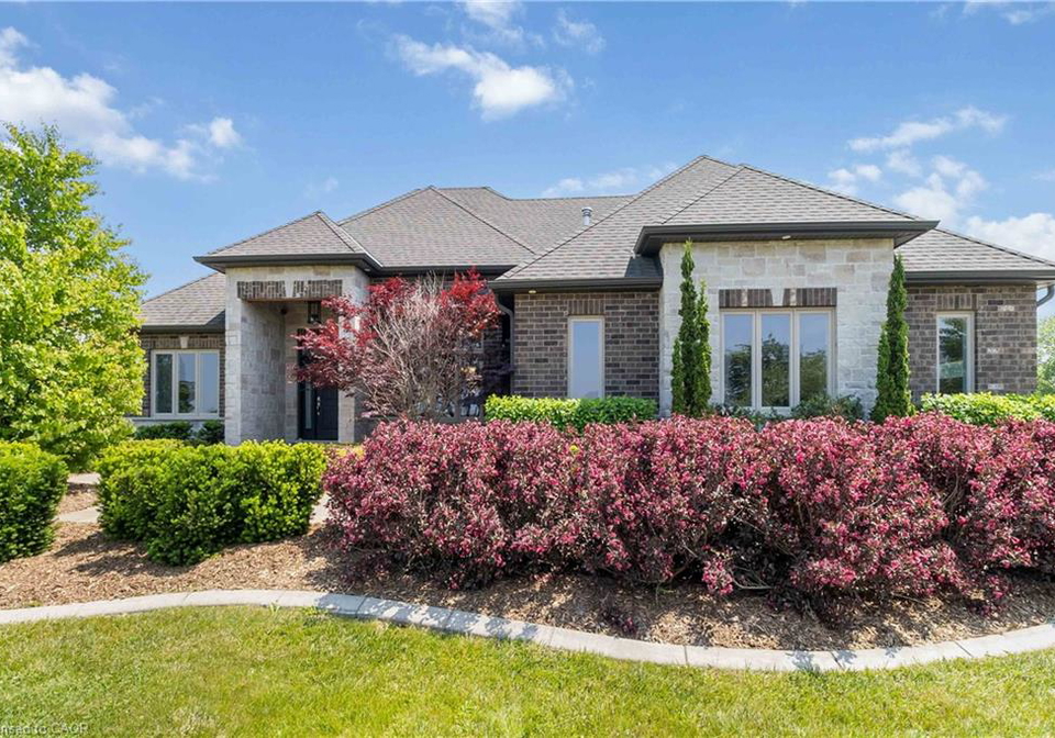 407-mcbay-road-brantford-ontario-40787985
