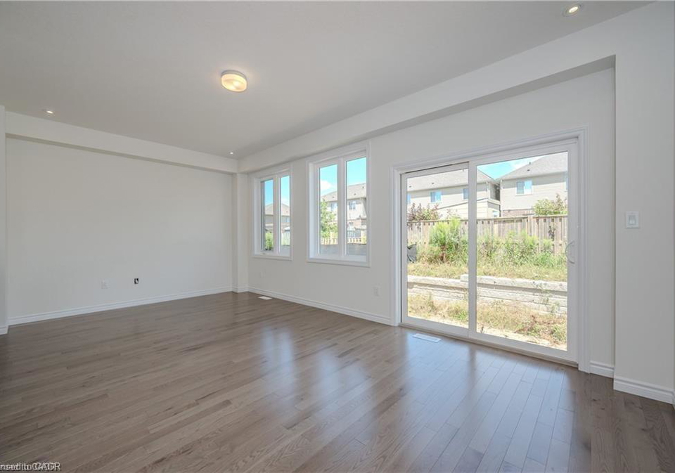 342-robert-woolner-street-ayr-ontario-40788057