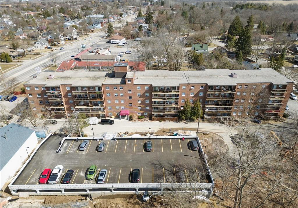 793-colborne-street-e-brantford-ontario-40788087