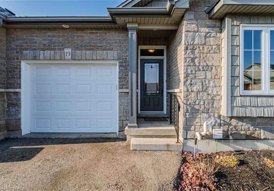 244-dundas-street-w-paris-ontario-40788222