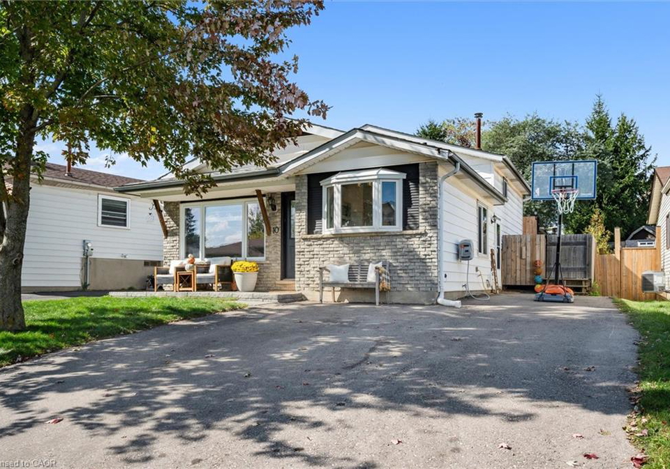10-broken-oak-crescent-kitchener-ontario-40788234