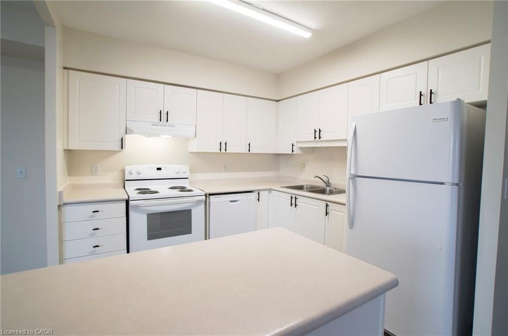 237-auburn-drive-waterloo-ontario-40788396