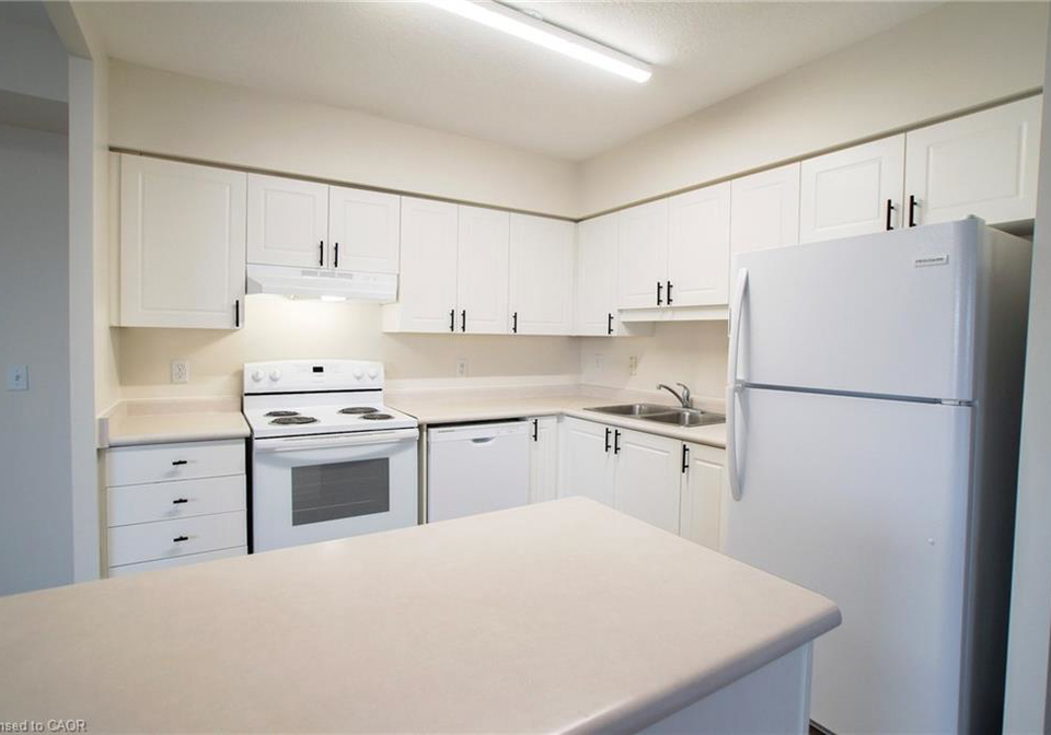 237-auburn-drive-waterloo-ontario-40788396