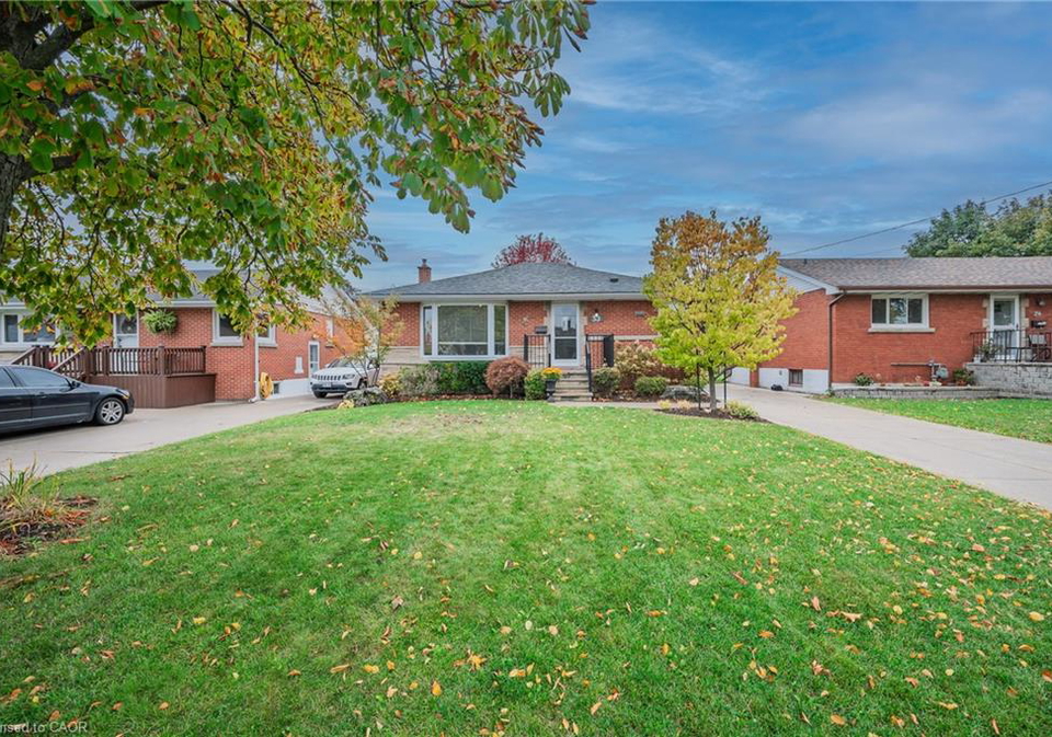 30-wildewood-avenue-hamilton-ontario-40788487