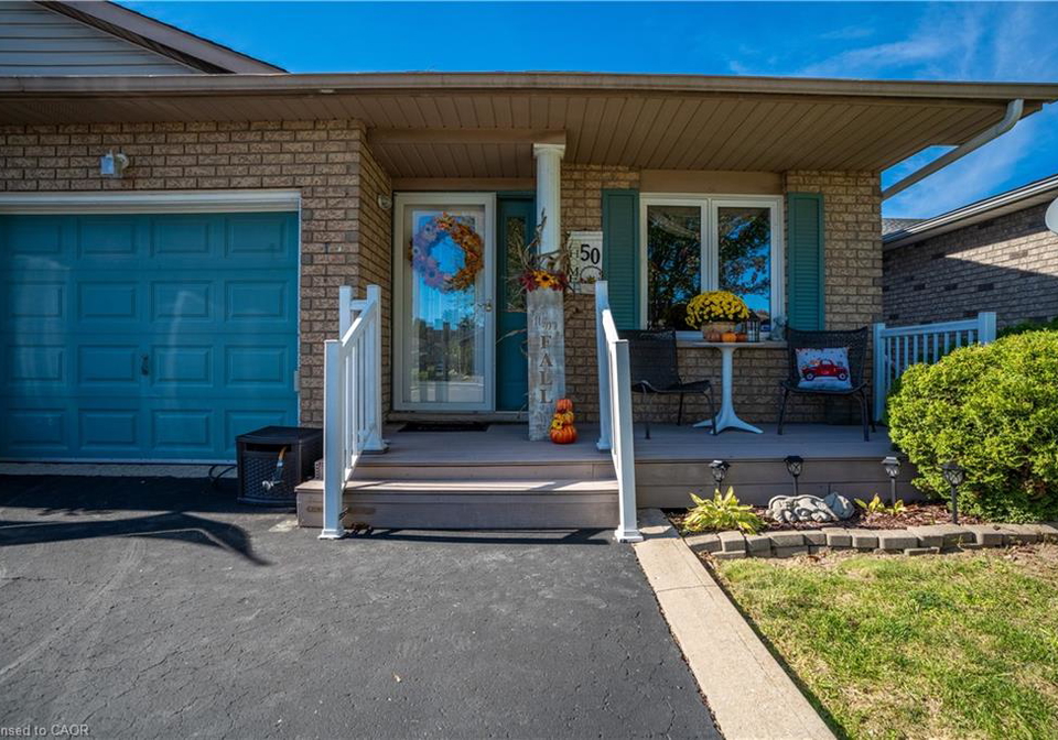 50-scottacres-boulevard-caledonia-ontario-40788521