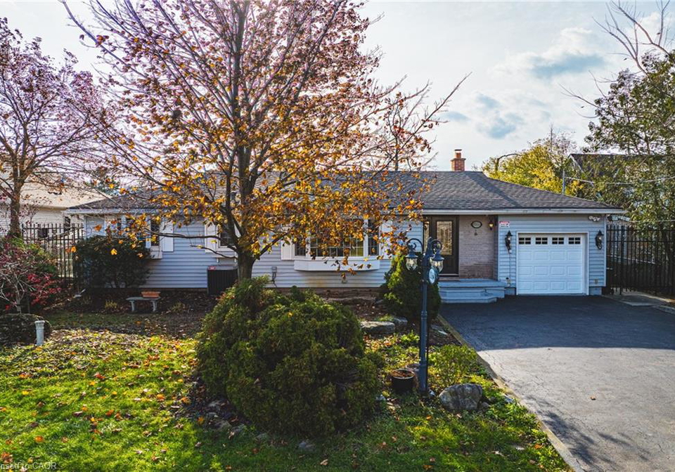 1164-barton-street-stoney-creek-ontario-40788605