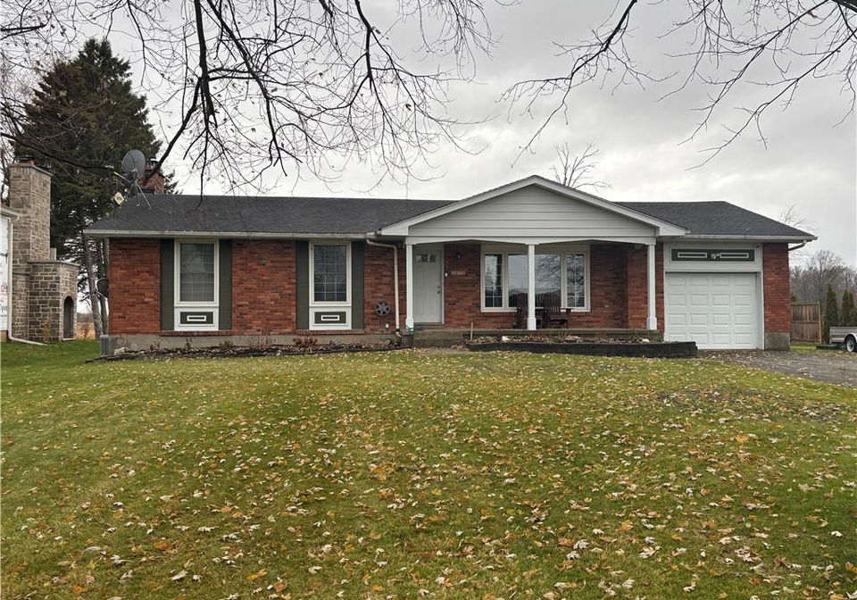 1130-24-regional-road-fenwick-ontario-40788667