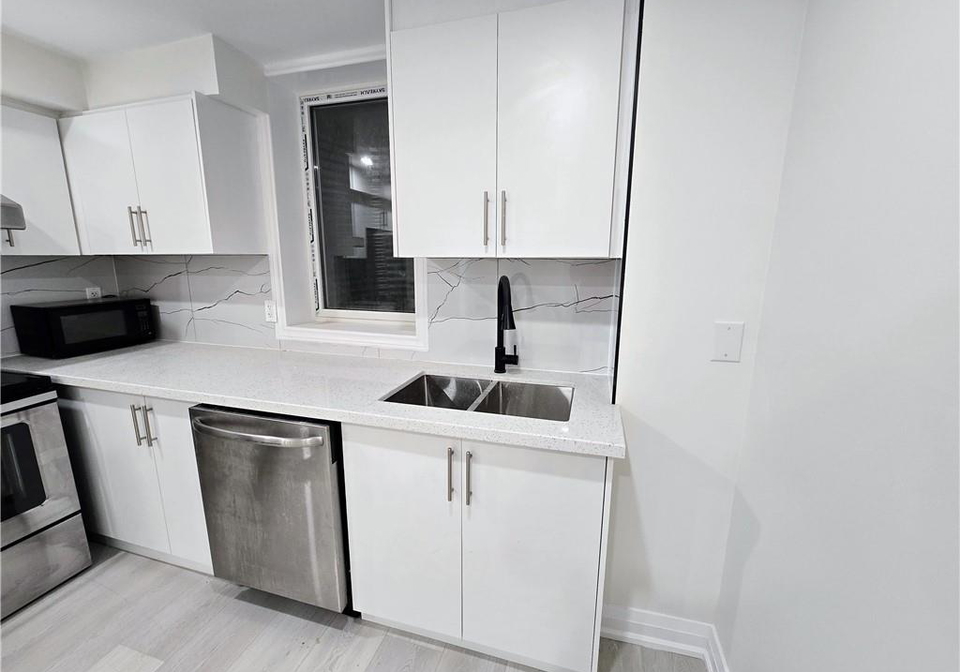147-langlaw-street-cambridge-ontario-40788867