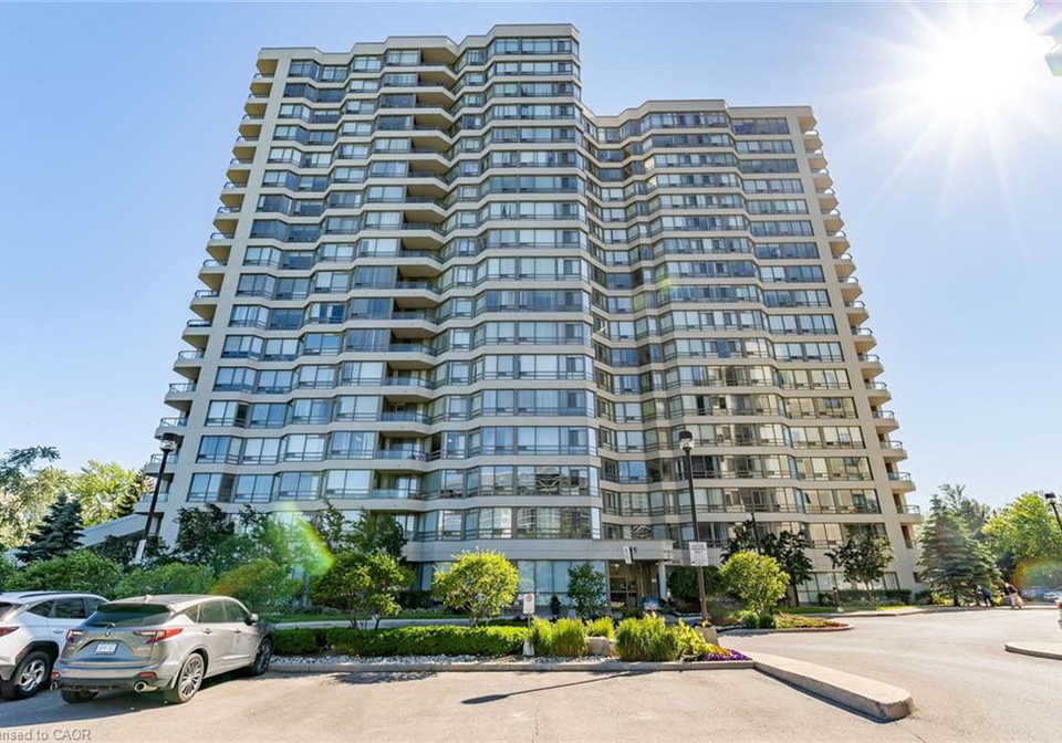 75-king-street-e-mississauga-ontario-40788906