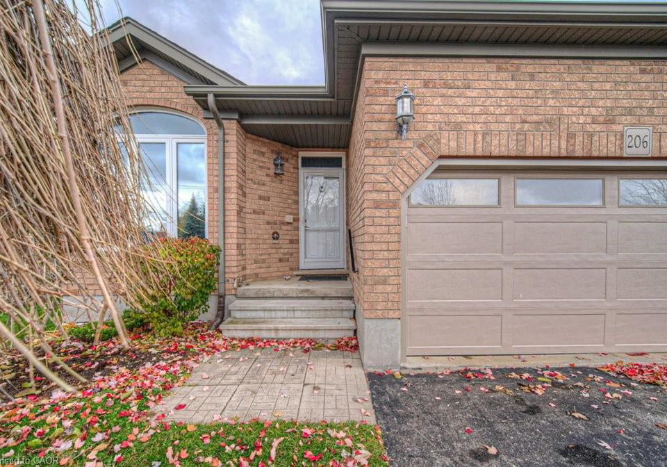 206-dearborn-boulevard-waterloo-ontario-40788934