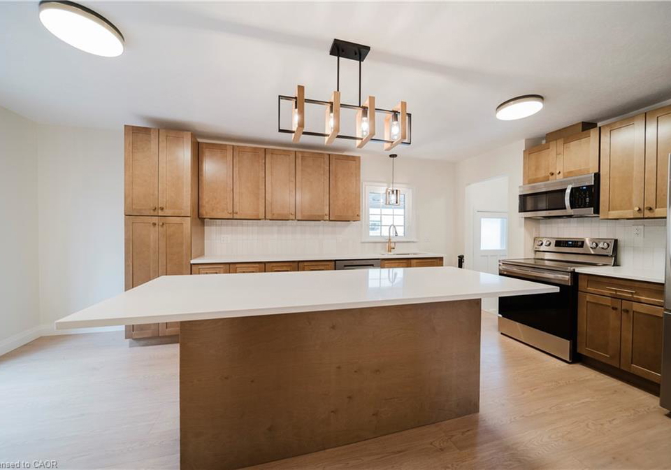 376-peel-street-new-hamburg-ontario-40788958