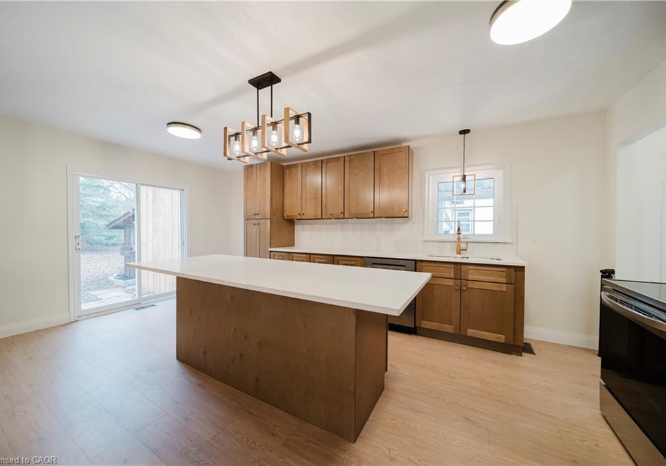 376-peel-street-new-hamburg-ontario-40788958