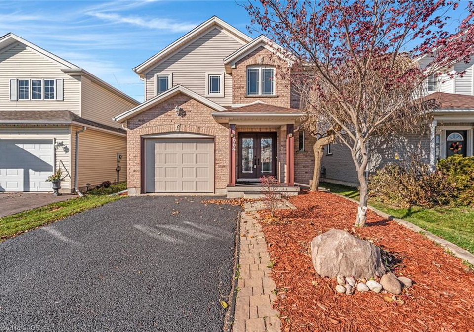 664-brandenburg-boulevard-waterloo-ontario-40788966
