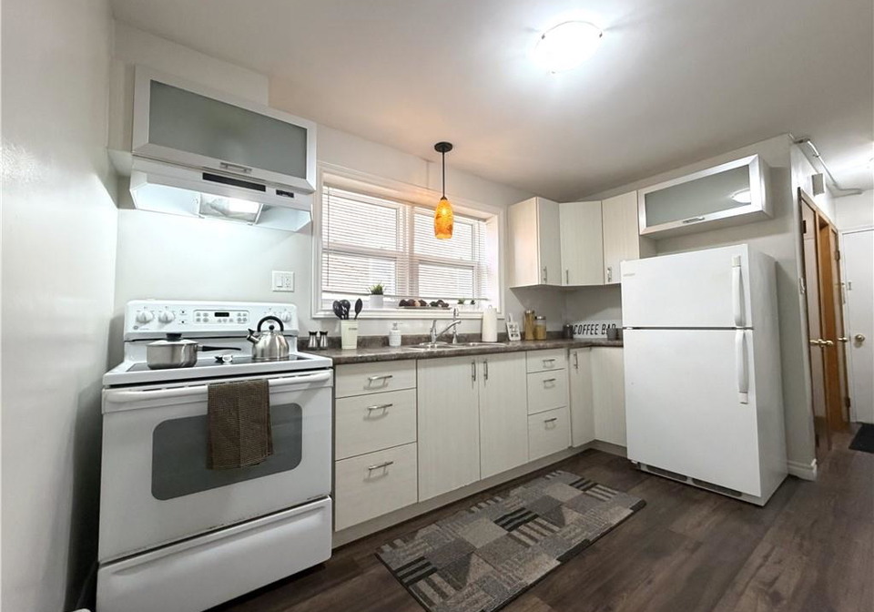 1-24-gildner-street-kitchener-ontario-40789027