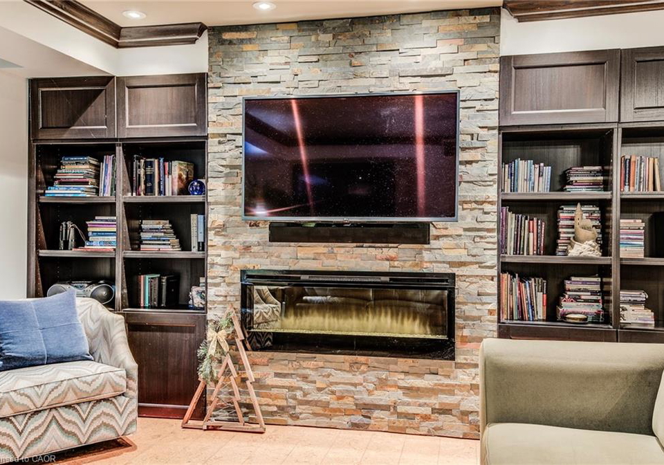 30-blue-springs-drive-waterloo-ontario-40789048